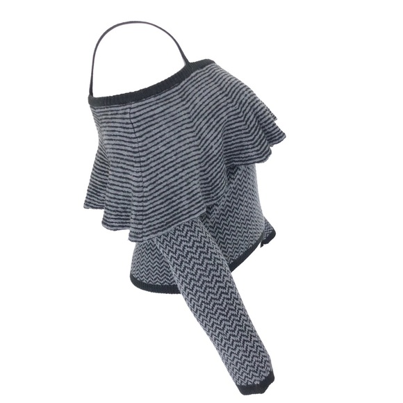 Ruffled Cold Shoulder  Sweater Size Large NWT - Picture 5 of 8